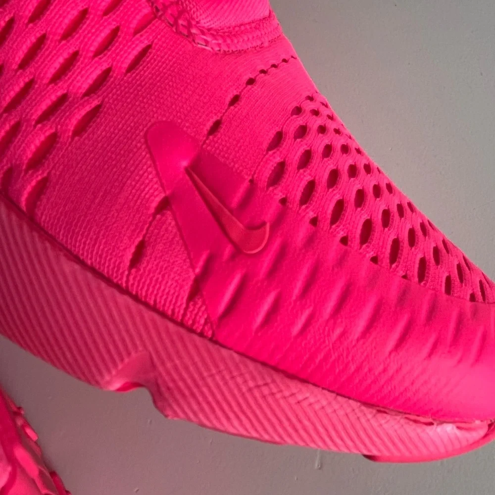 🔥 NIKE | 10 | W Air Max 270 (HYPER PINK) - Picture 11 of 16